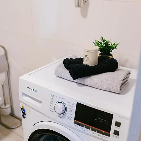 Modern Urban Flat - Near Downtown, Parking * Prešov