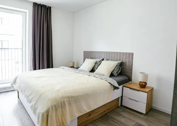 아파트 Modern Urban Flat - Near Downtown, Parking *