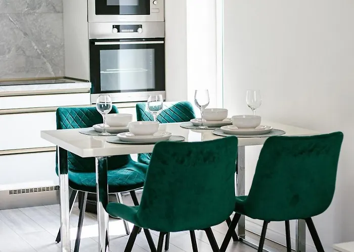 아파트 Modern Urban Flat - Near Downtown, Parking